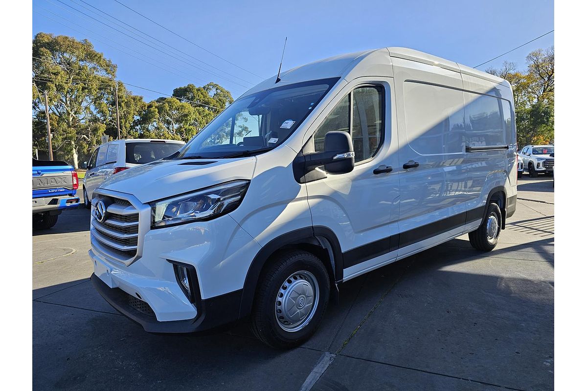 2023 LDV Deliver 9 LWB