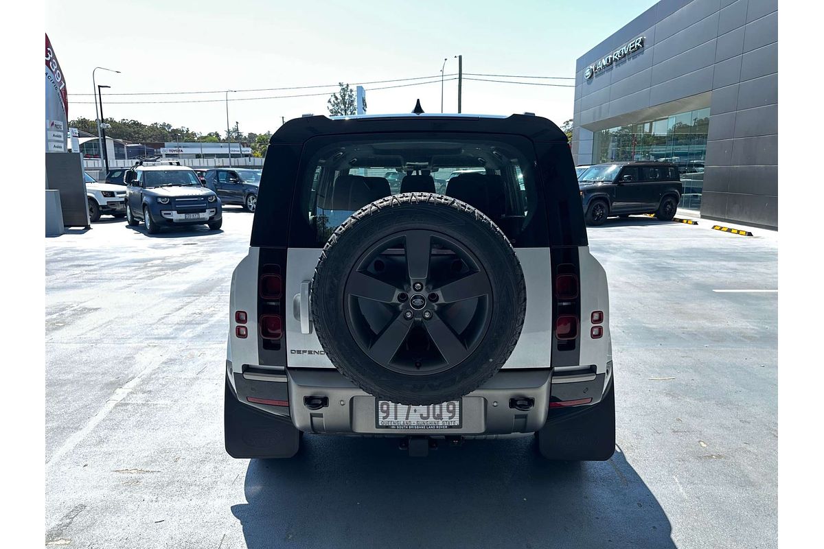 2024 Land Rover Defender 110 D300 X-Dynamic SE L663