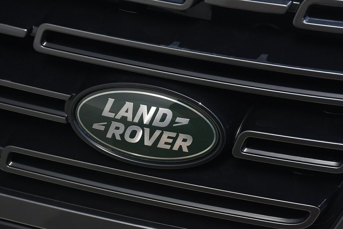 2024 Land Rover Range Rover P460e HSE PHEV L460 LWB