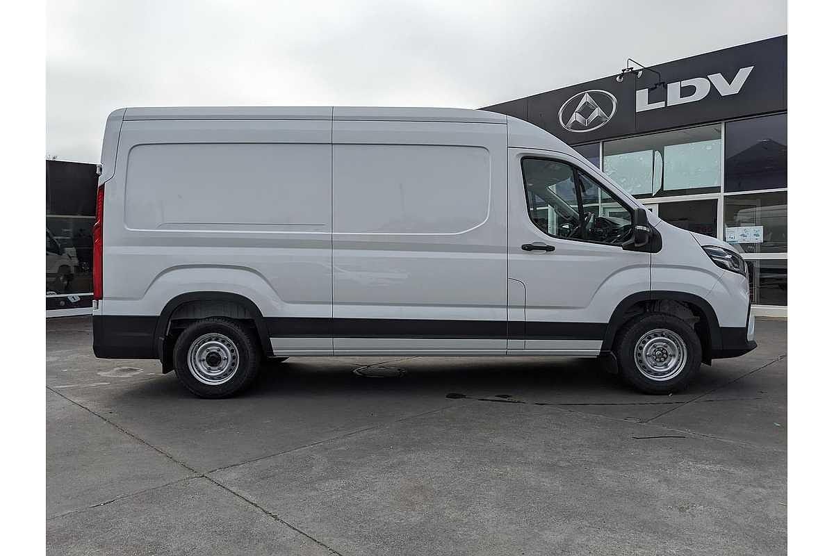2024 LDV Deliver 9 LWB