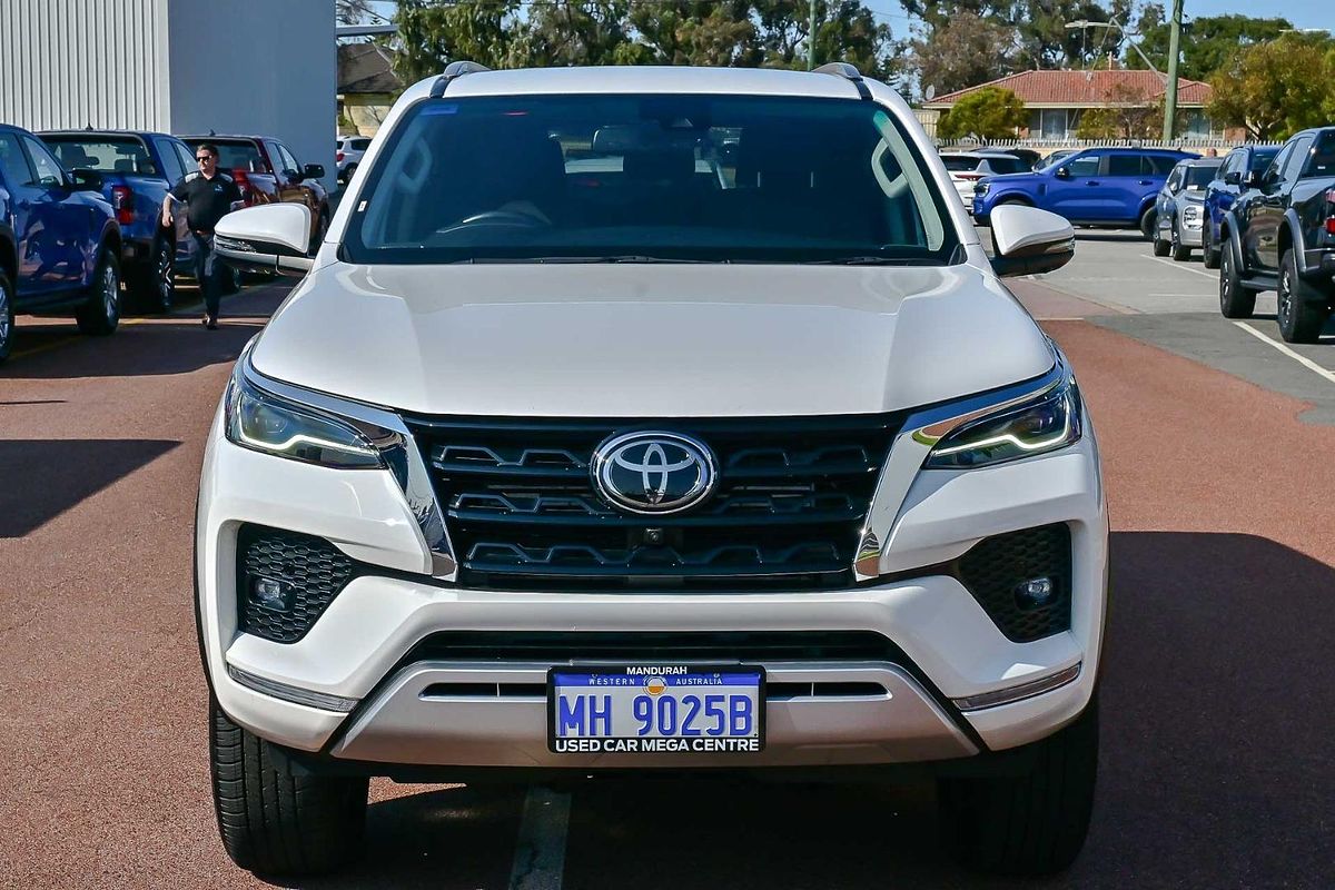 2023 Toyota Fortuner Crusade GUN156R