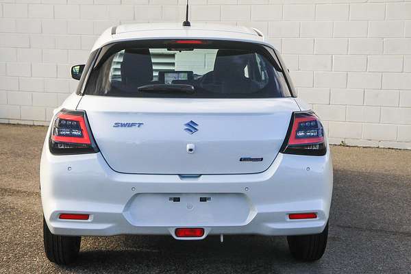 2024 Suzuki Swift Hybrid UZ