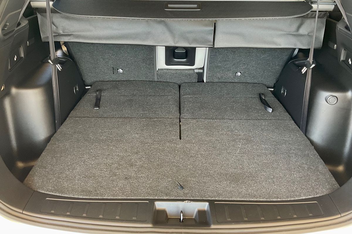 2022 Mitsubishi Outlander Exceed ZM