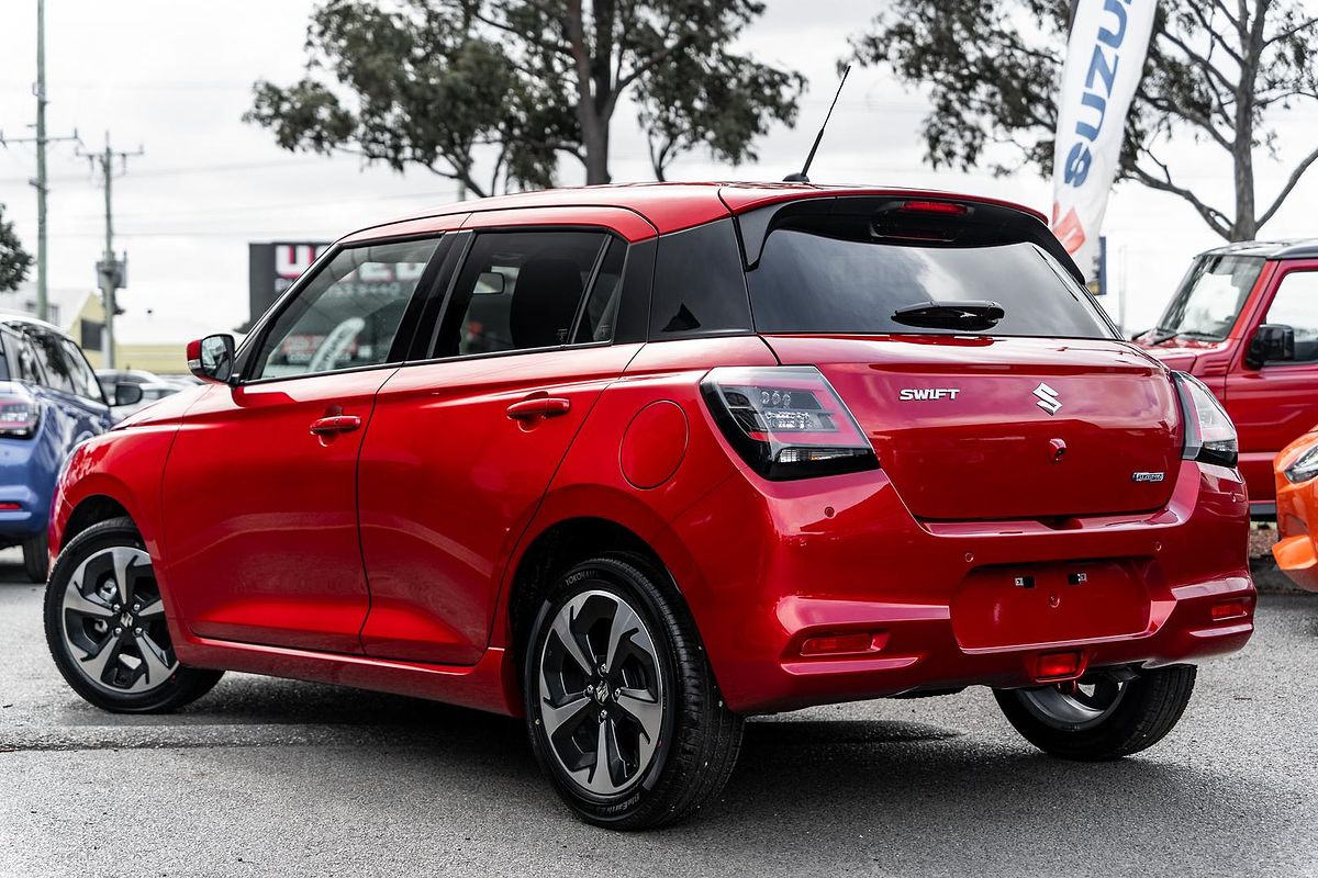 2024 Suzuki Swift Hybrid GLX UZ