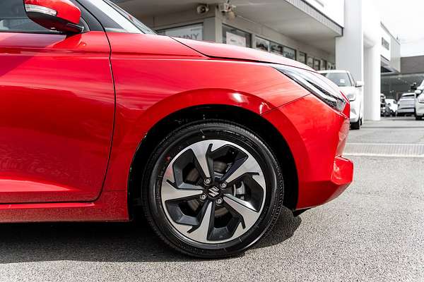 2024 Suzuki Swift Hybrid GLX UZ