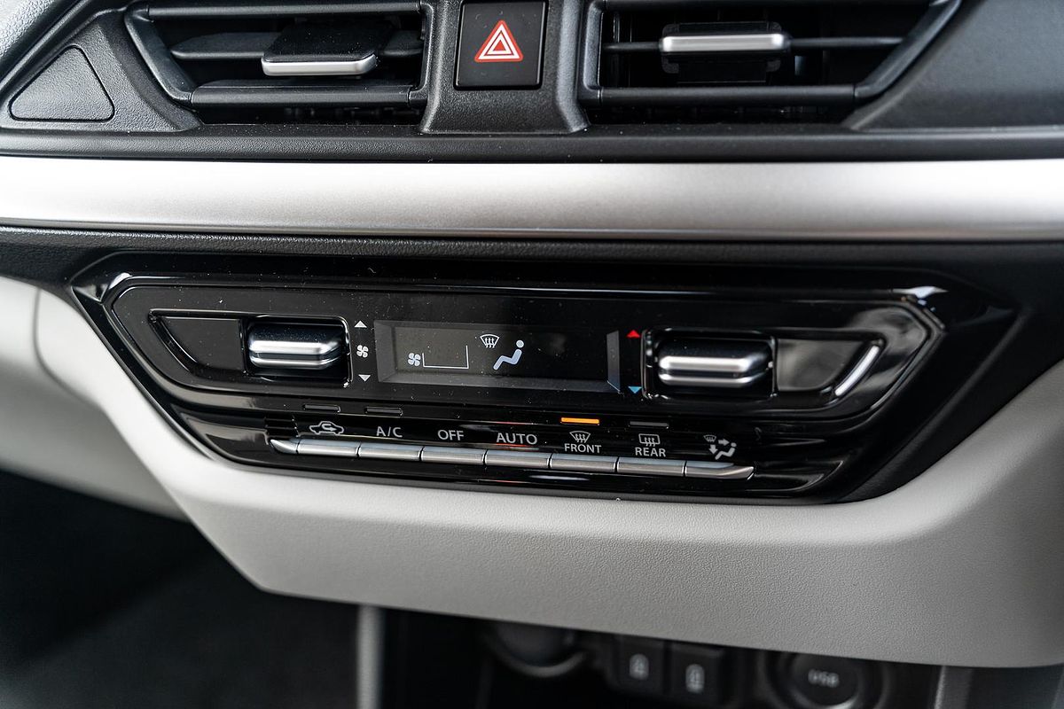 2024 Suzuki Swift Hybrid GLX UZ