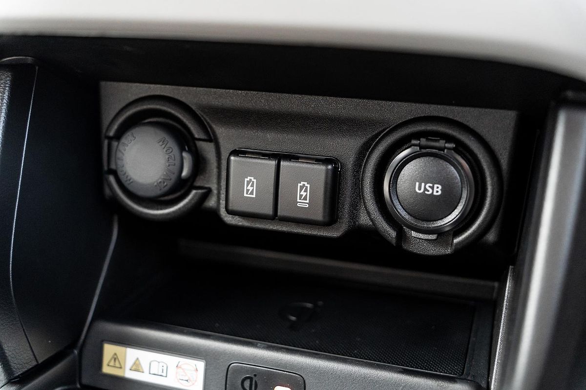 2024 Suzuki Swift Hybrid GLX UZ