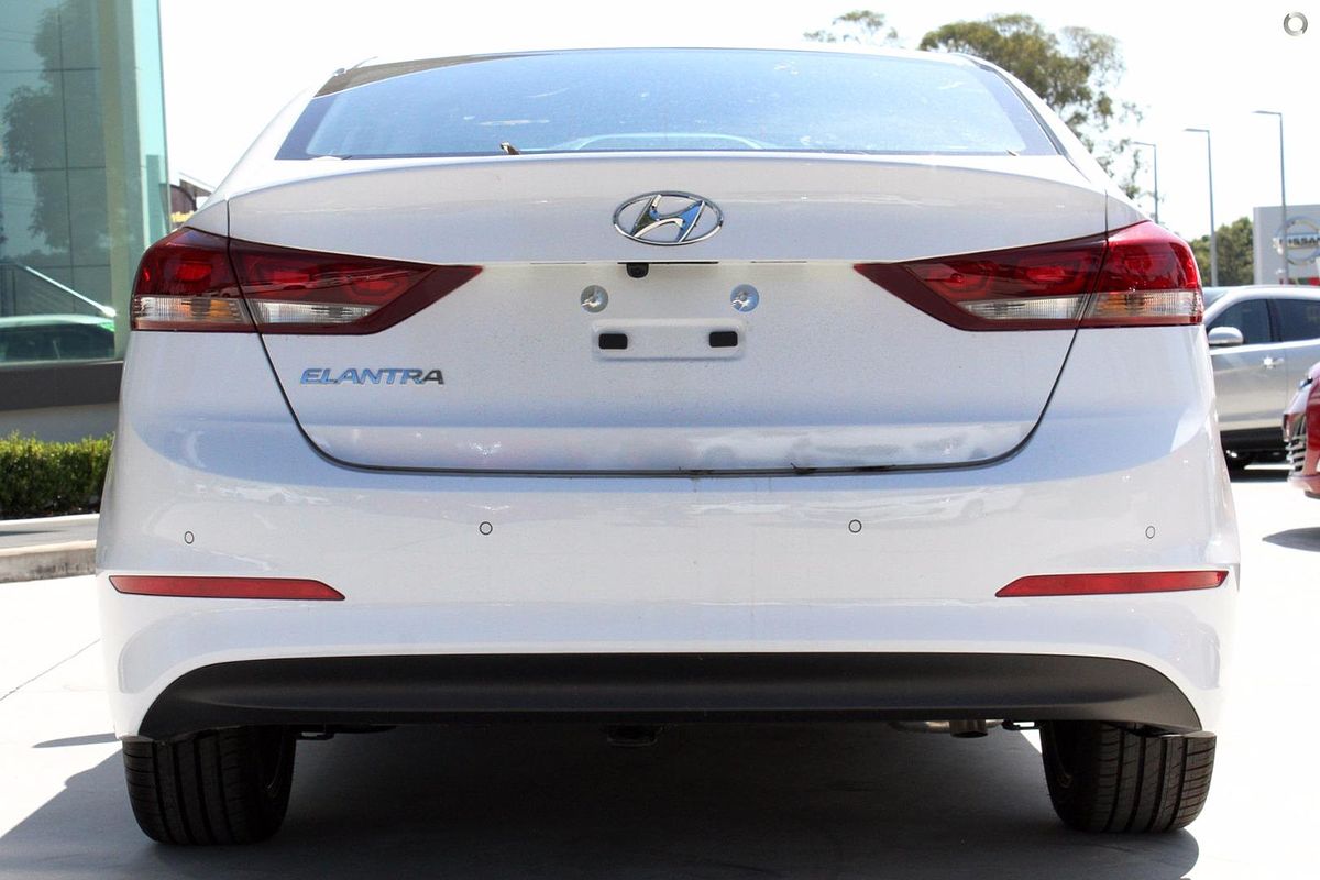 SOLD 2018 Hyundai Elantra Elite in White Used Sedan Hoppers