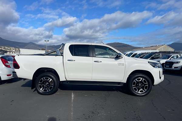 2021 Toyota Hilux SR5 GUN126R 4X4