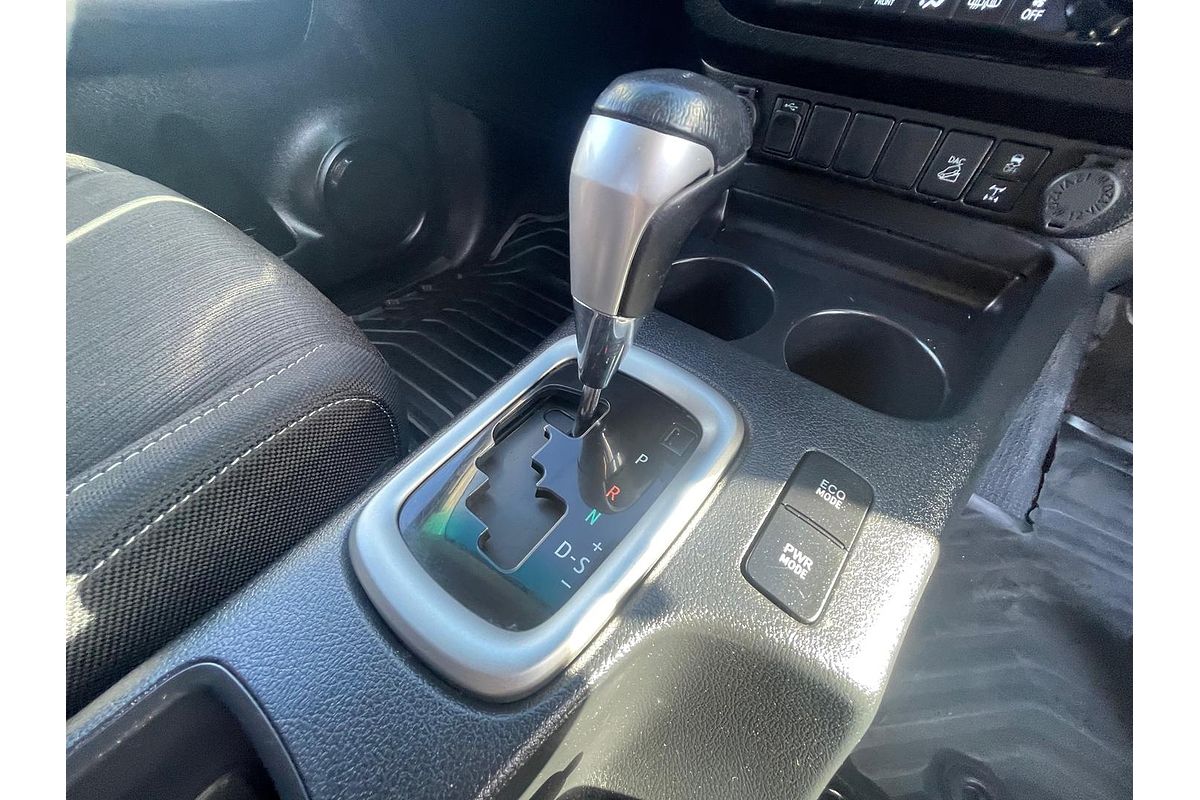 2021 Toyota Hilux SR5 GUN126R 4X4
