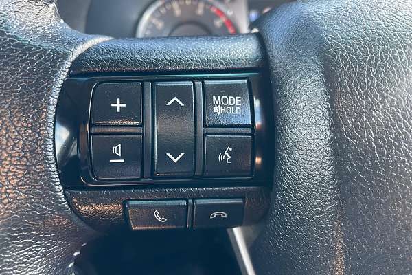 2021 Toyota Hilux SR5 GUN126R 4X4