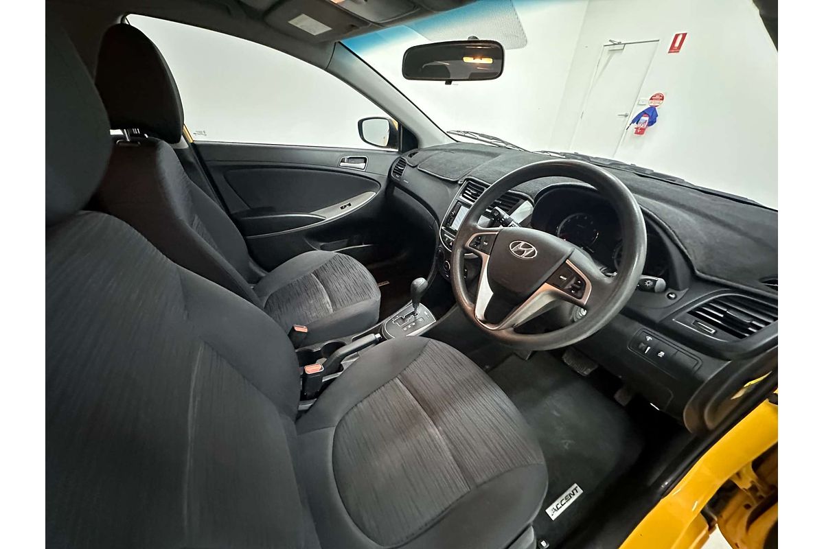 2015 Hyundai Accent Active RB2