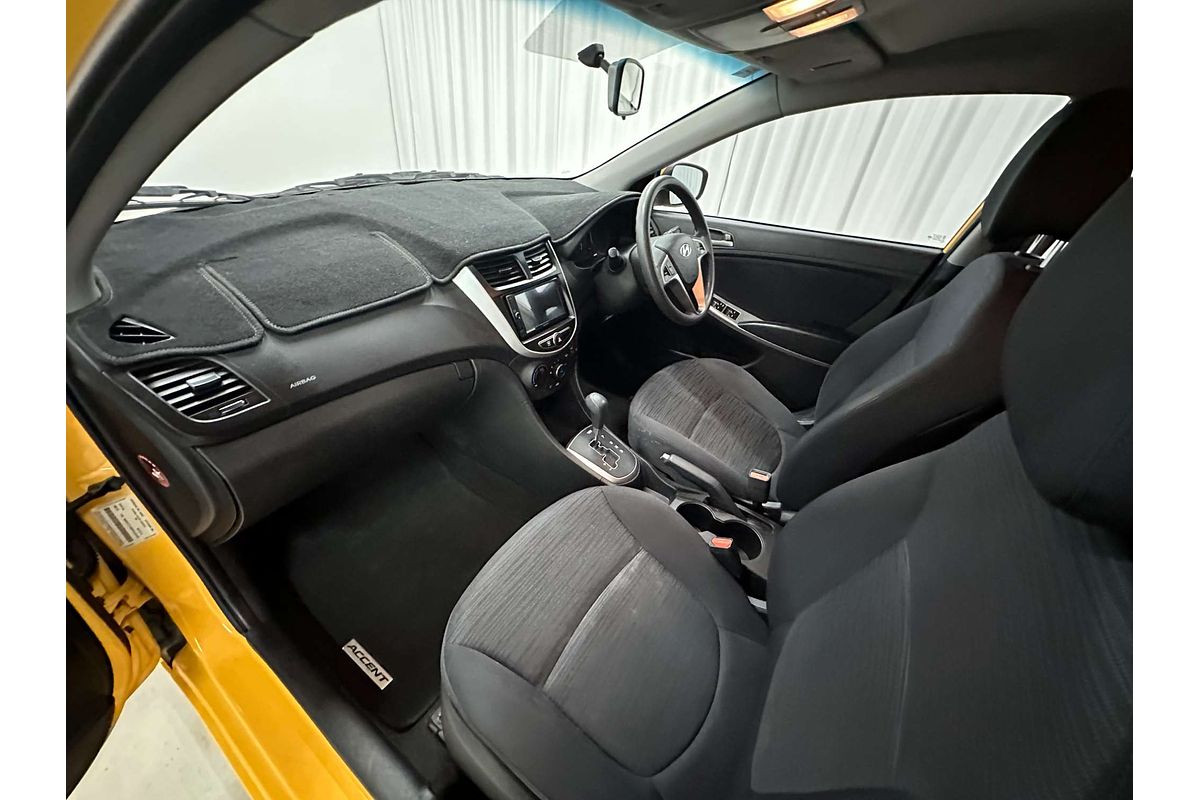2015 Hyundai Accent Active RB2