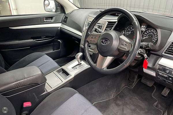 2011 Subaru Outback 2.5i Touring 4GEN