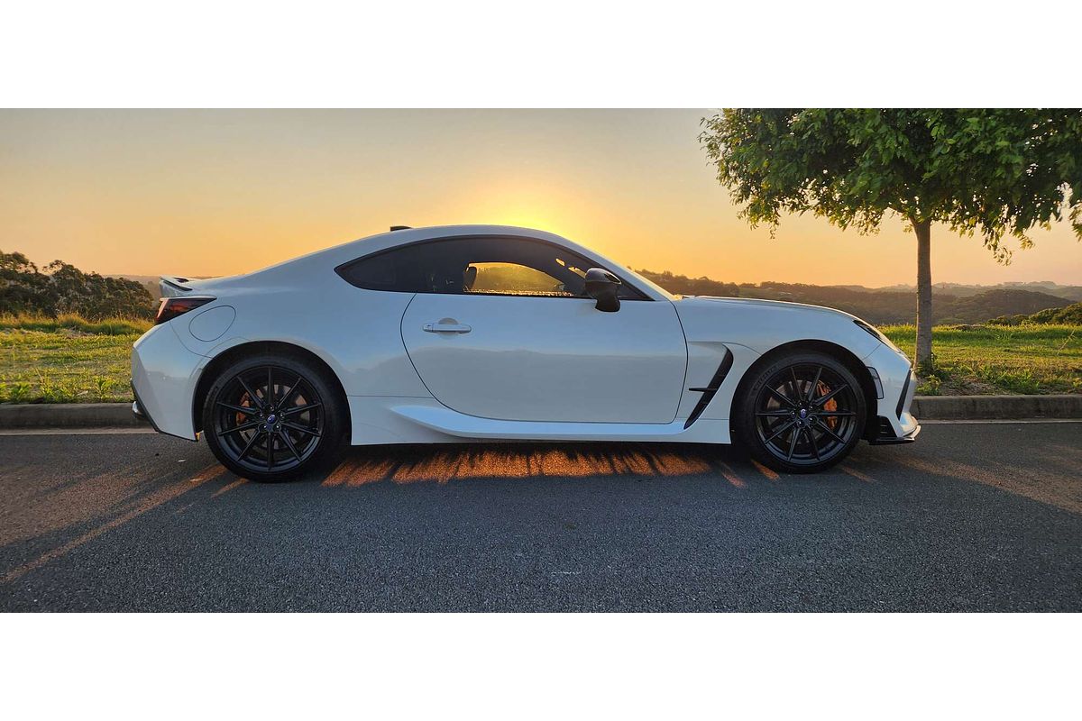 2024 Subaru BRZ tS ZD8