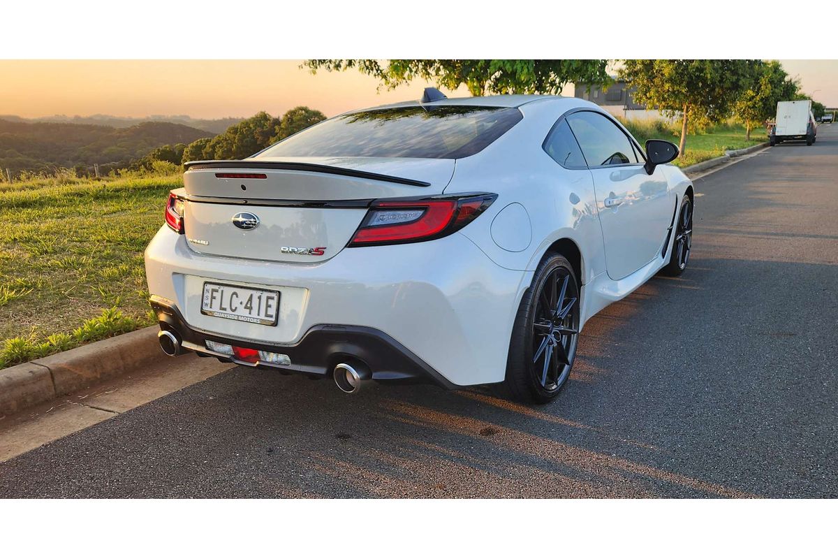 2024 Subaru BRZ tS ZD8