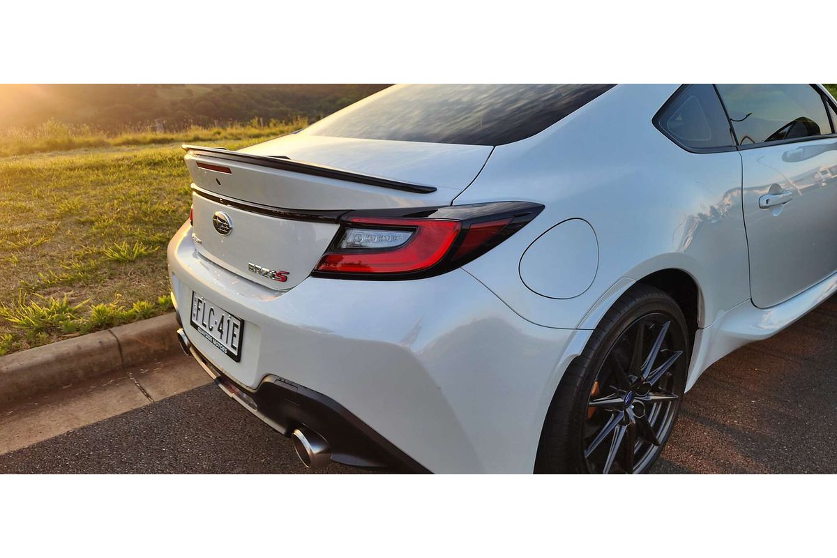 2024 Subaru BRZ tS ZD8
