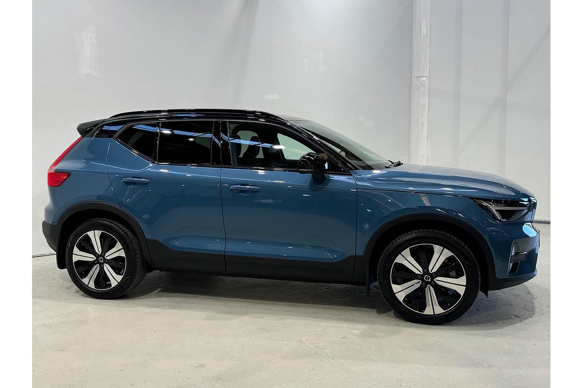 2022 Volvo XC40 Recharge Pure Electric