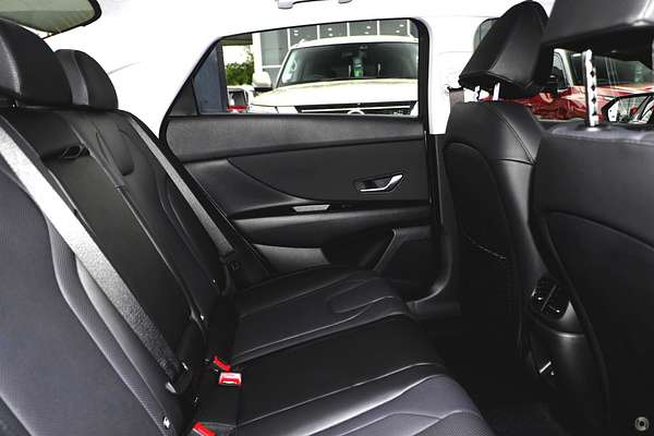 2024 Hyundai i30 Premium CN7.V2