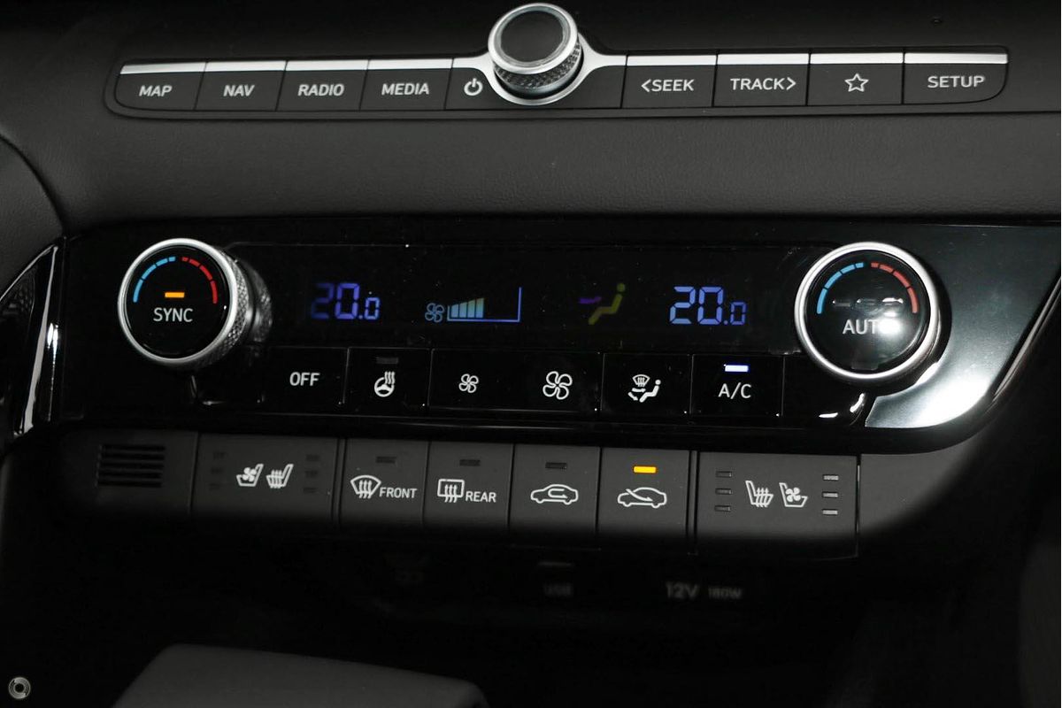 2024 Hyundai i30 Premium CN7.V2