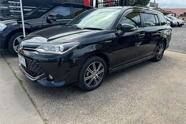 2016 Toyota Corolla Fielder Hybrid