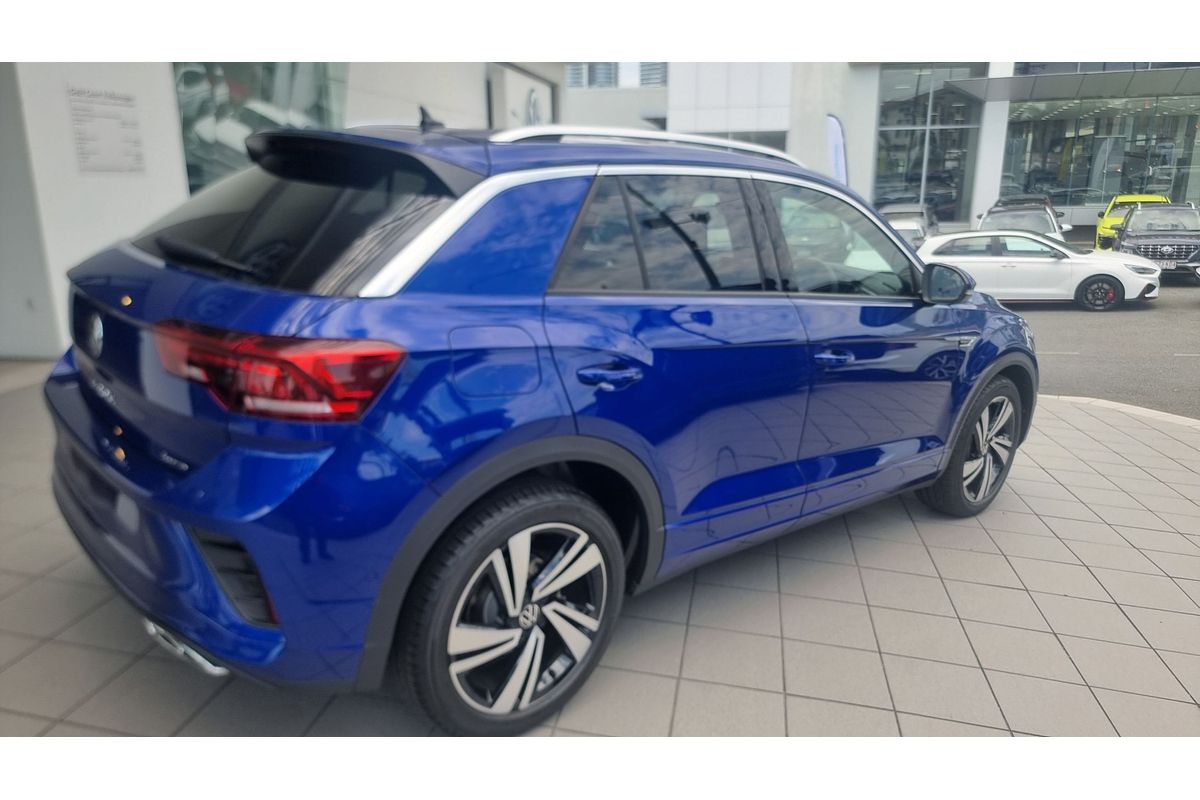 2024 Volkswagen T-Roc 140TSI R-Line D11