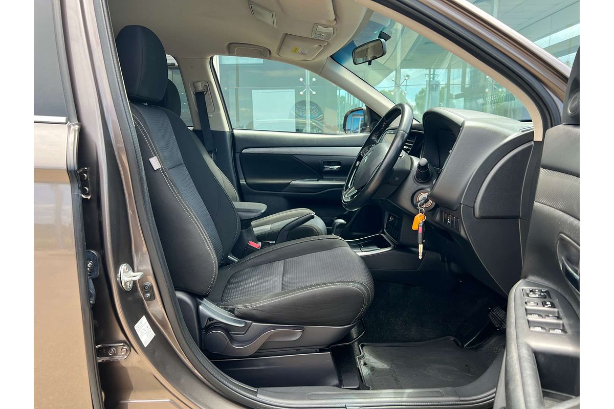 2017 Mitsubishi Outlander LS ZK