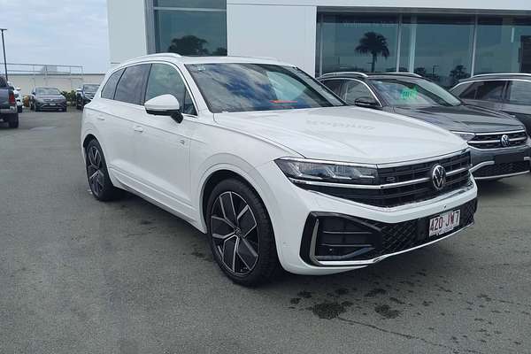 2024 Volkswagen Touareg 210TDI R-Line RC