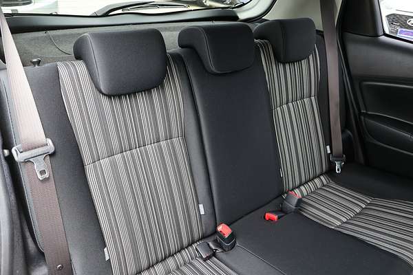 2014 Toyota Yaris ZR NCP131R