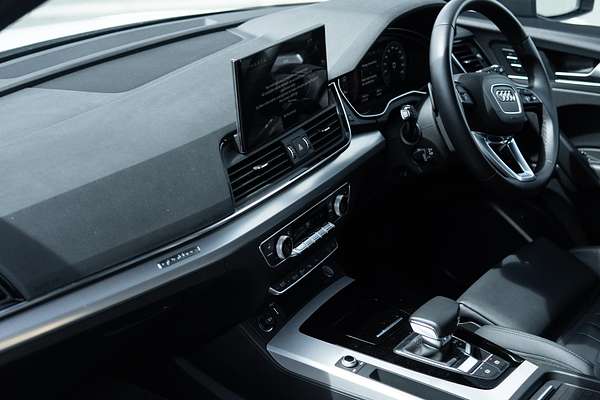 2023 Audi Q5 40 TDI Sport FY