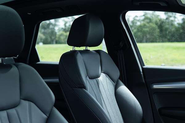 2023 Audi Q5 40 TDI Sport FY