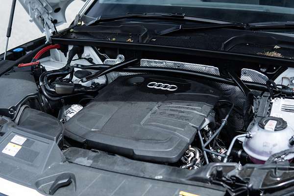 2023 Audi Q5 40 TDI Sport FY