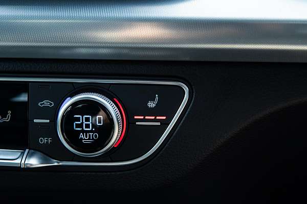 2023 Audi Q5 40 TDI Sport FY