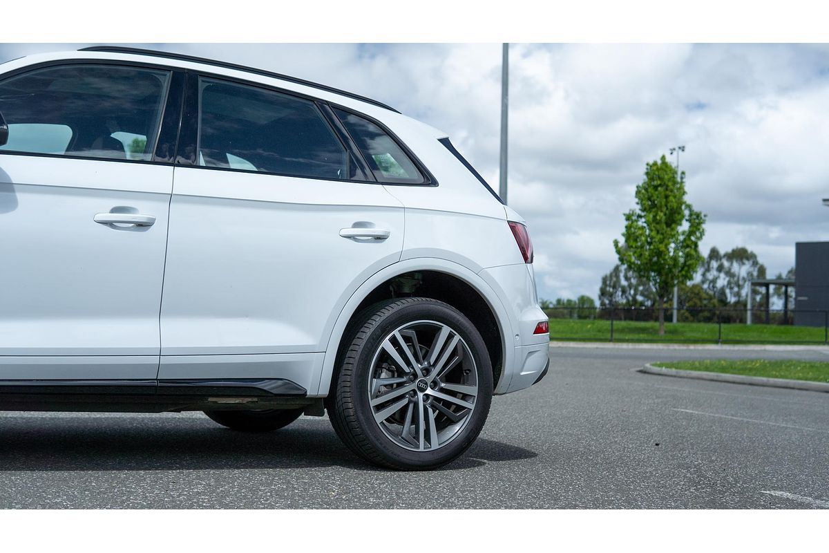 2023 Audi Q5 40 TDI Sport FY