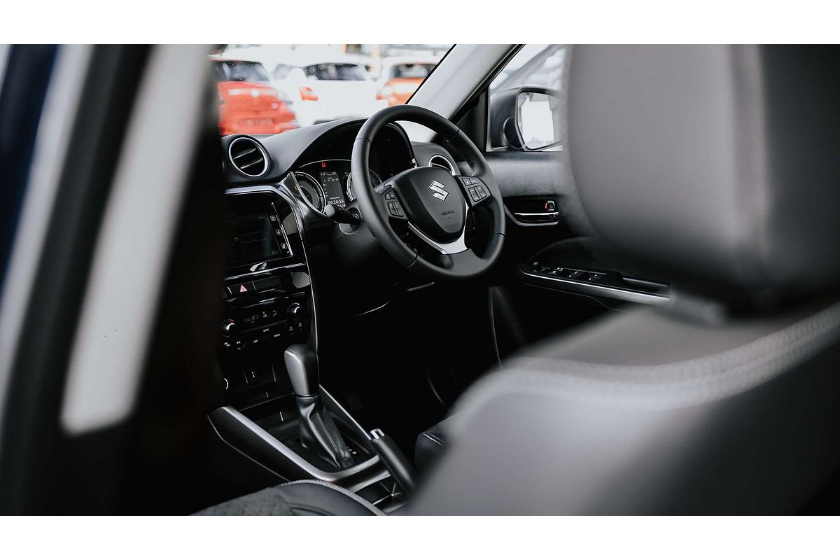 2023 Suzuki Vitara Turbo Limited Edition LY Series II