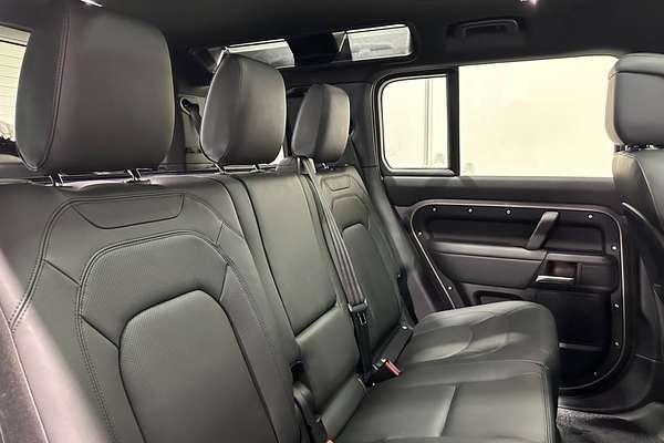 2024 Land Rover Defender 110 P400 X-Dynamic HSE L663