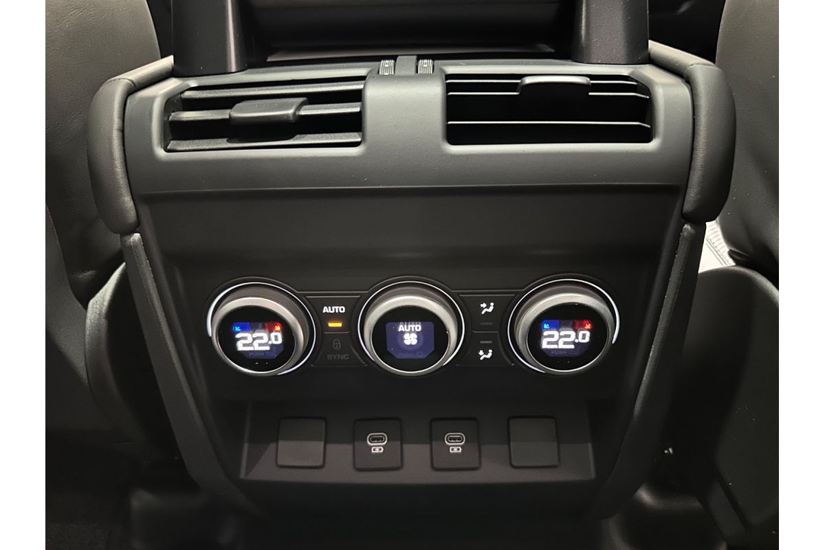 2024 Land Rover Defender 110 P400 X-Dynamic HSE L663