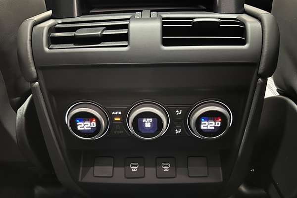 2024 Land Rover Defender 110 P400 X-Dynamic HSE L663
