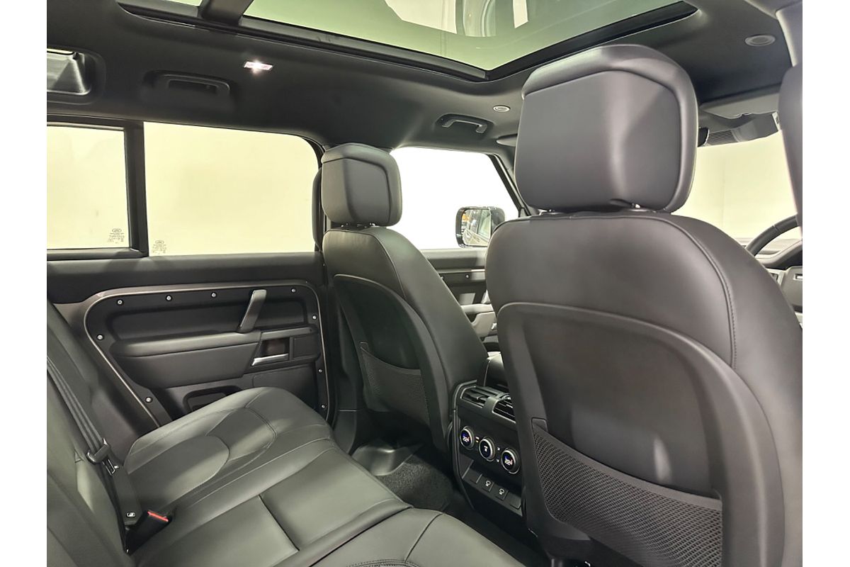 2024 Land Rover Defender 110 P400 X-Dynamic HSE L663