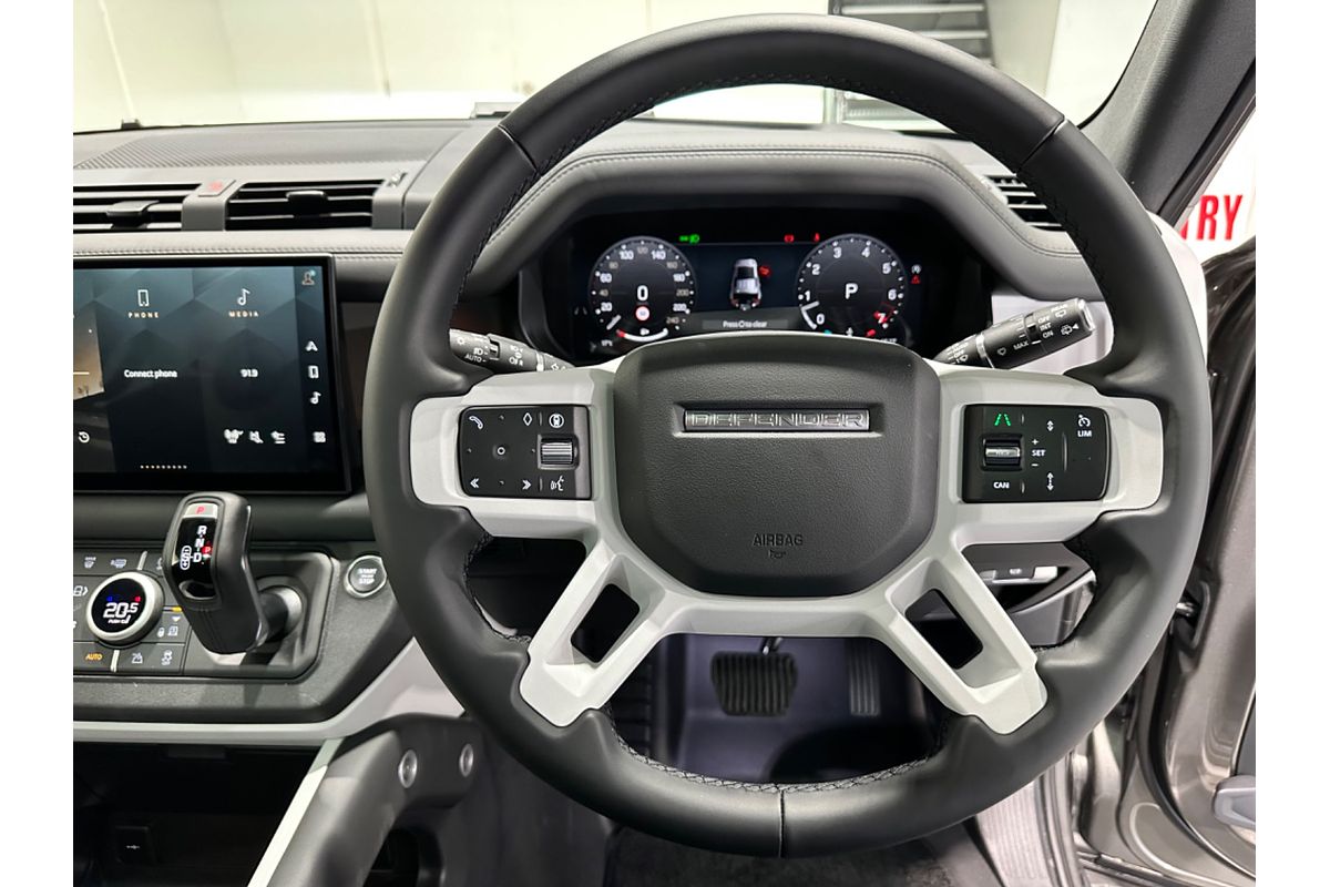2024 Land Rover Defender 110 P400 X-Dynamic HSE L663