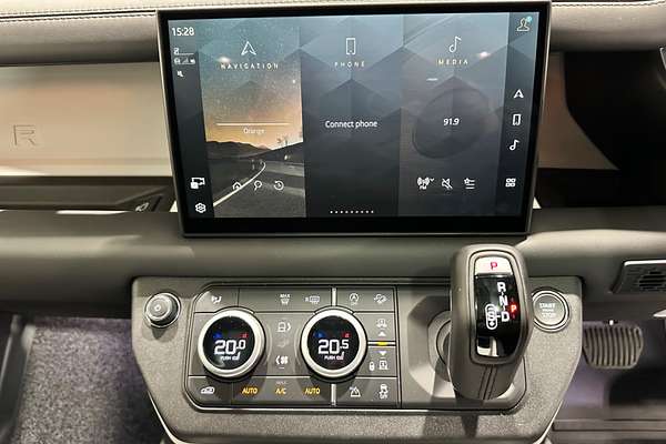 2024 Land Rover Defender 110 P400 X-Dynamic HSE L663