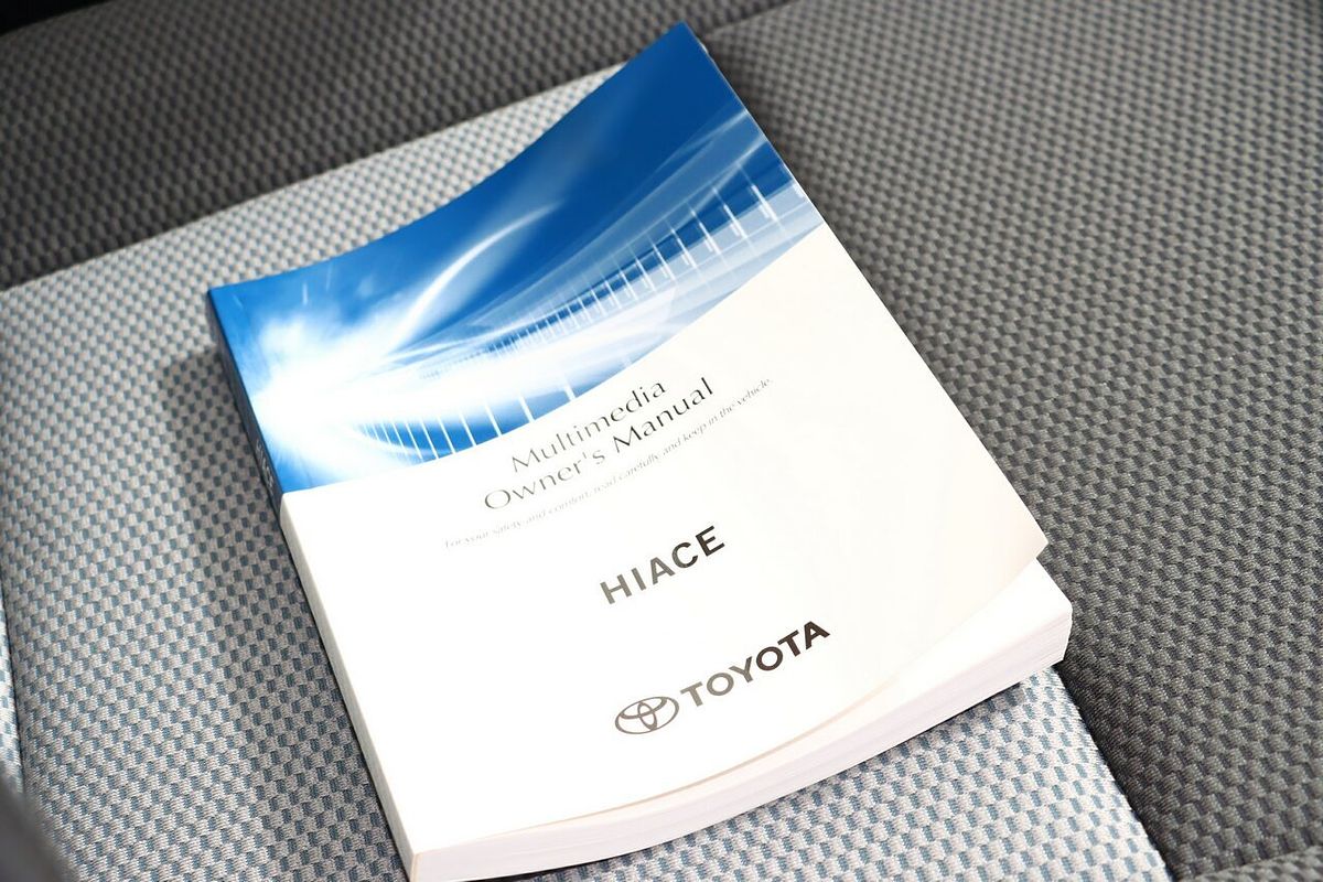 2024 Toyota Hiace GDH320R