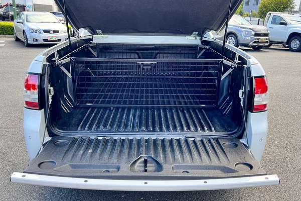 2016 Holden Ute SV6 Black VF Series II Rear Wheel Drive