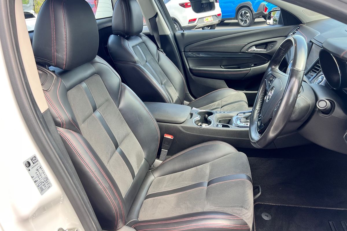 2016 Holden Ute SV6 Black VF Series II Rear Wheel Drive