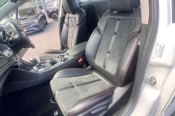 2016 Holden Ute SV6 Black VF Series II Rear Wheel Drive