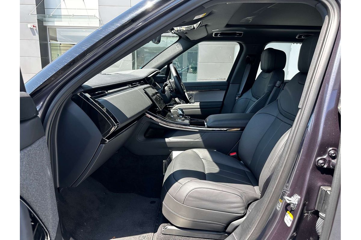 2024 Land Rover Range Rover Sport D300 Dynamic SE L461