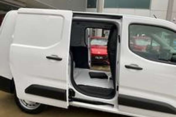 2024 Peugeot Partner Pro K9 LWB