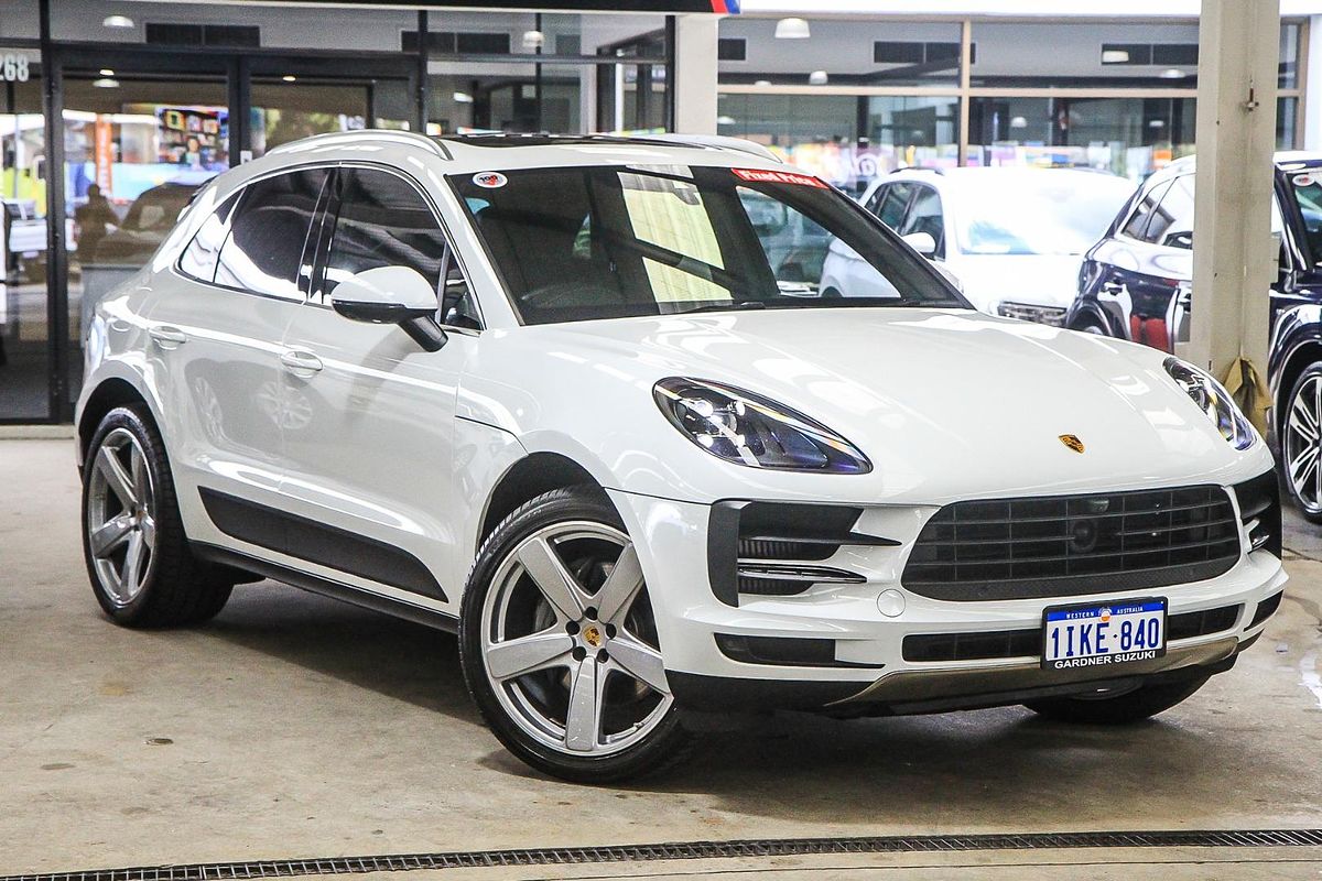 2021 Porsche Macan S 95B