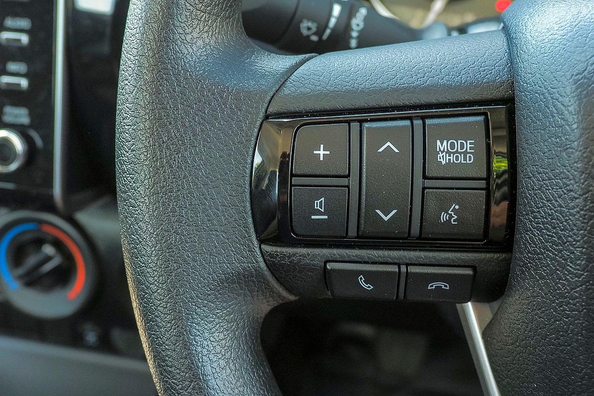 2023 Toyota Hilux SR GUN126R 4X4