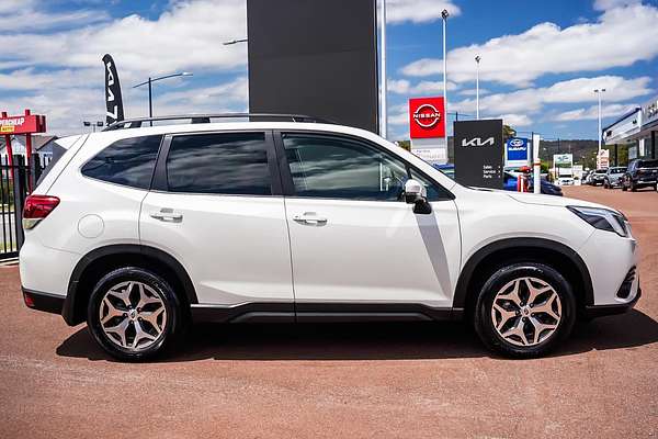 2023 Subaru Forester 2.5i S5